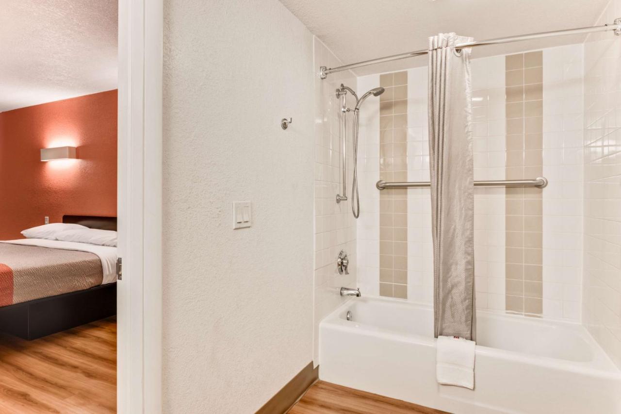 Motel 6-Youngstown, Oh Dış mekan fotoğraf